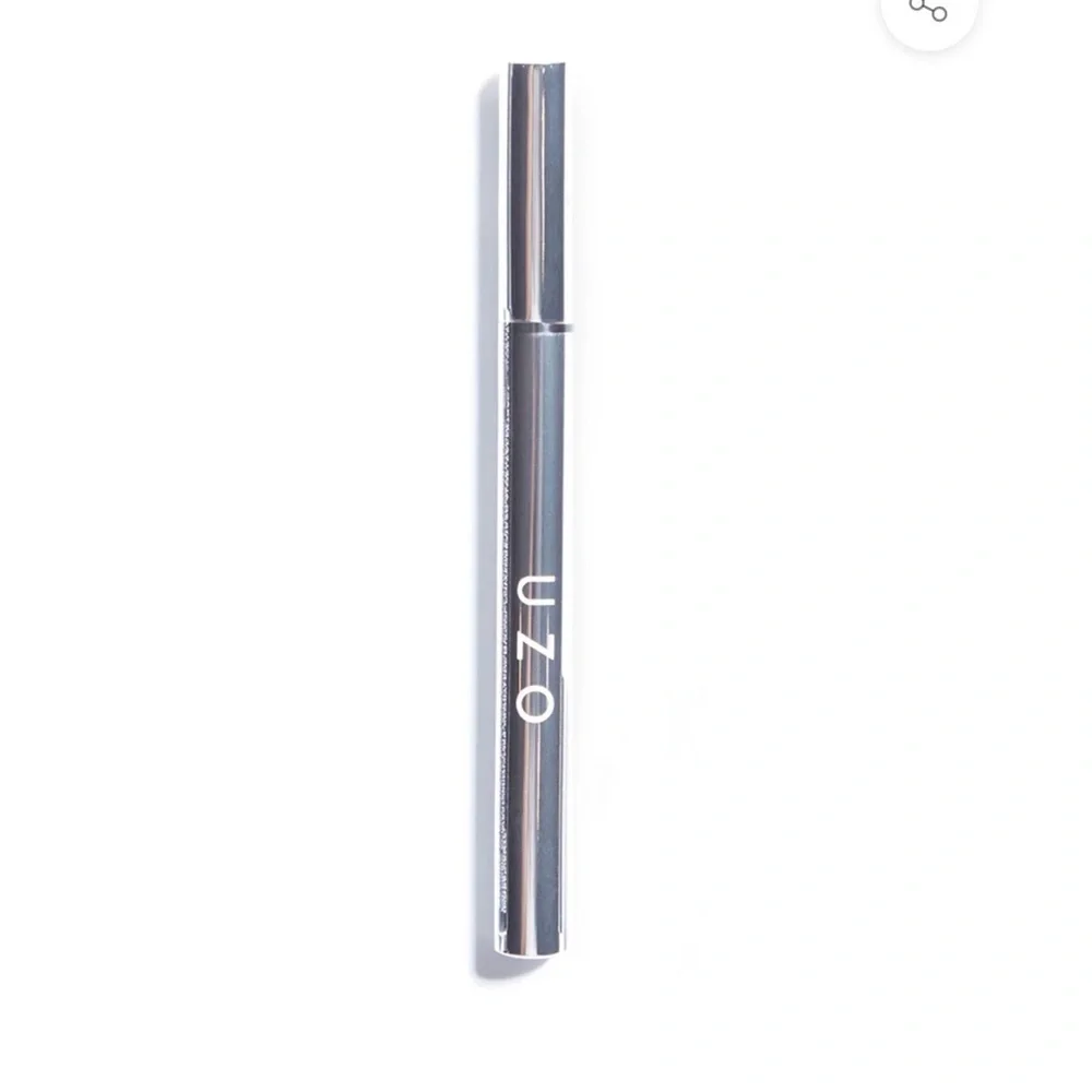 UZO Blaque Liquide Eyeliner